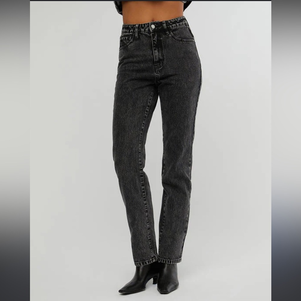 WeWoreWhat High Rise Relaxed Straight Leg Pants - Picture 3 of 14